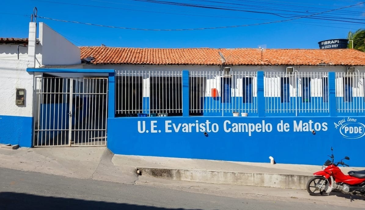 Fachada da U.E. Evaristo Campelo de Matos